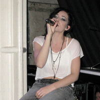 Skylar Grey performing her first gig pictures | Picture 63536